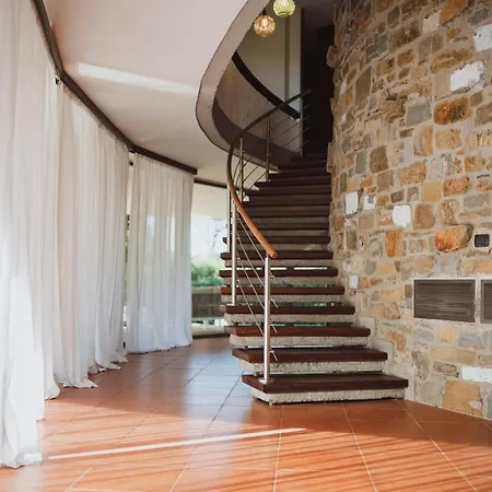 Alilot Villa